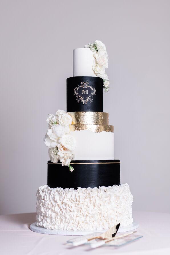 Black and white wedding cakes