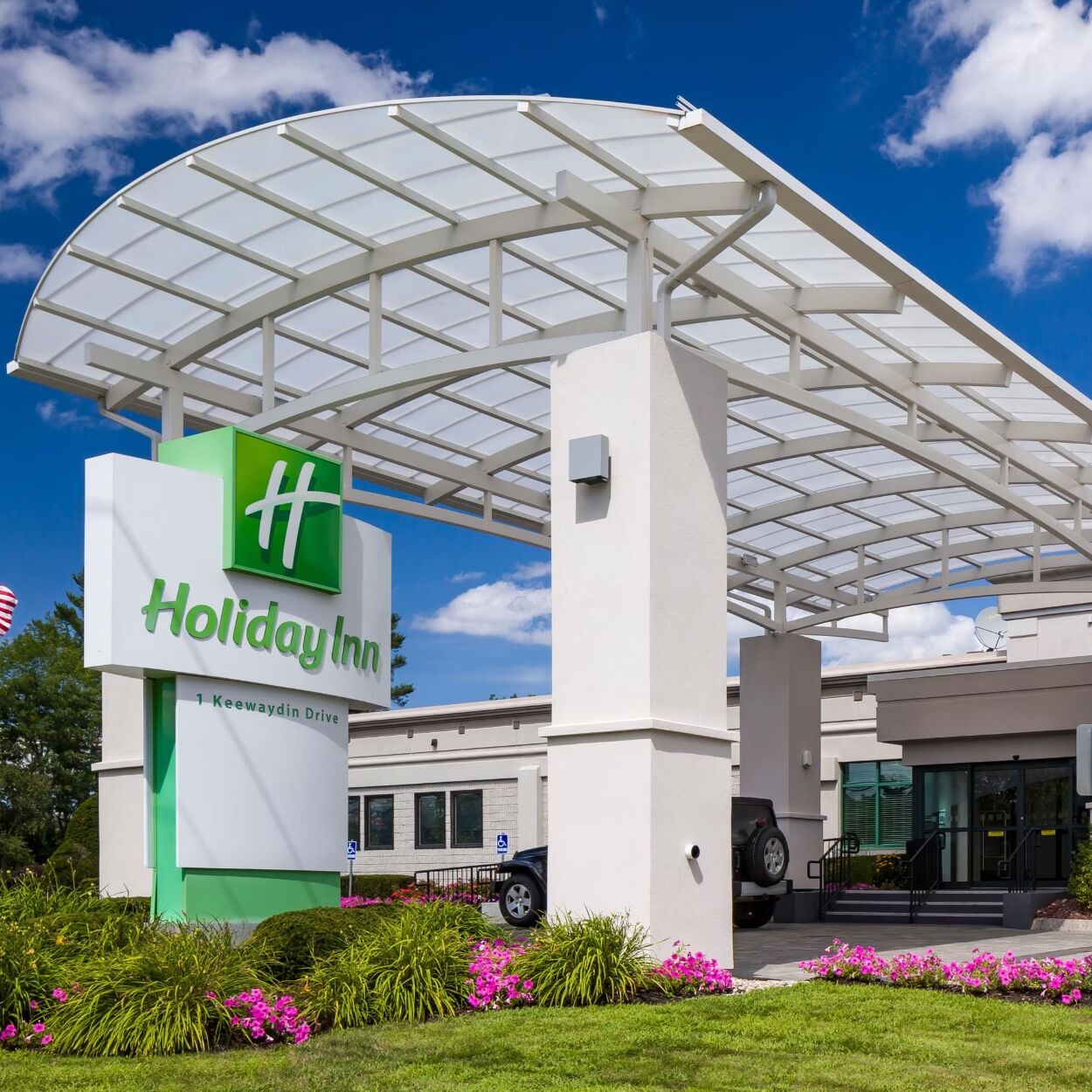 Picture of Holiday Inn Salem I-93 at Exit 2 an IHG Hotel