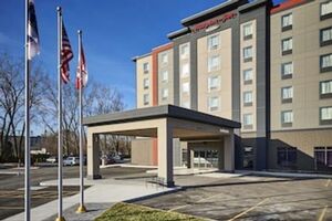 Picture of Hampton Inn by Hilton Sarnia / Point Edward