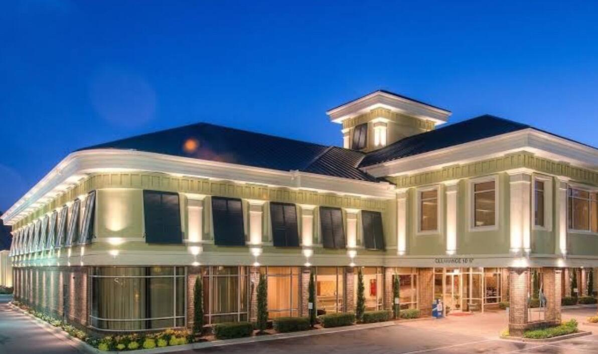Picture of Town & Country Inn and Suites