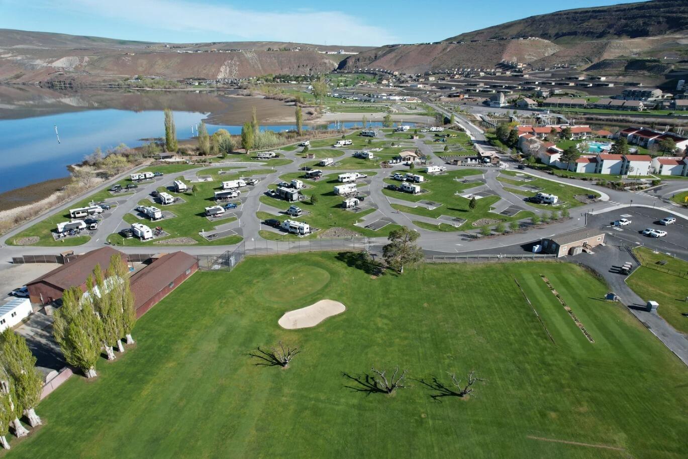Picture of Crescent Bar Campground (Grant PUD Crescent Bar Recreation Area)