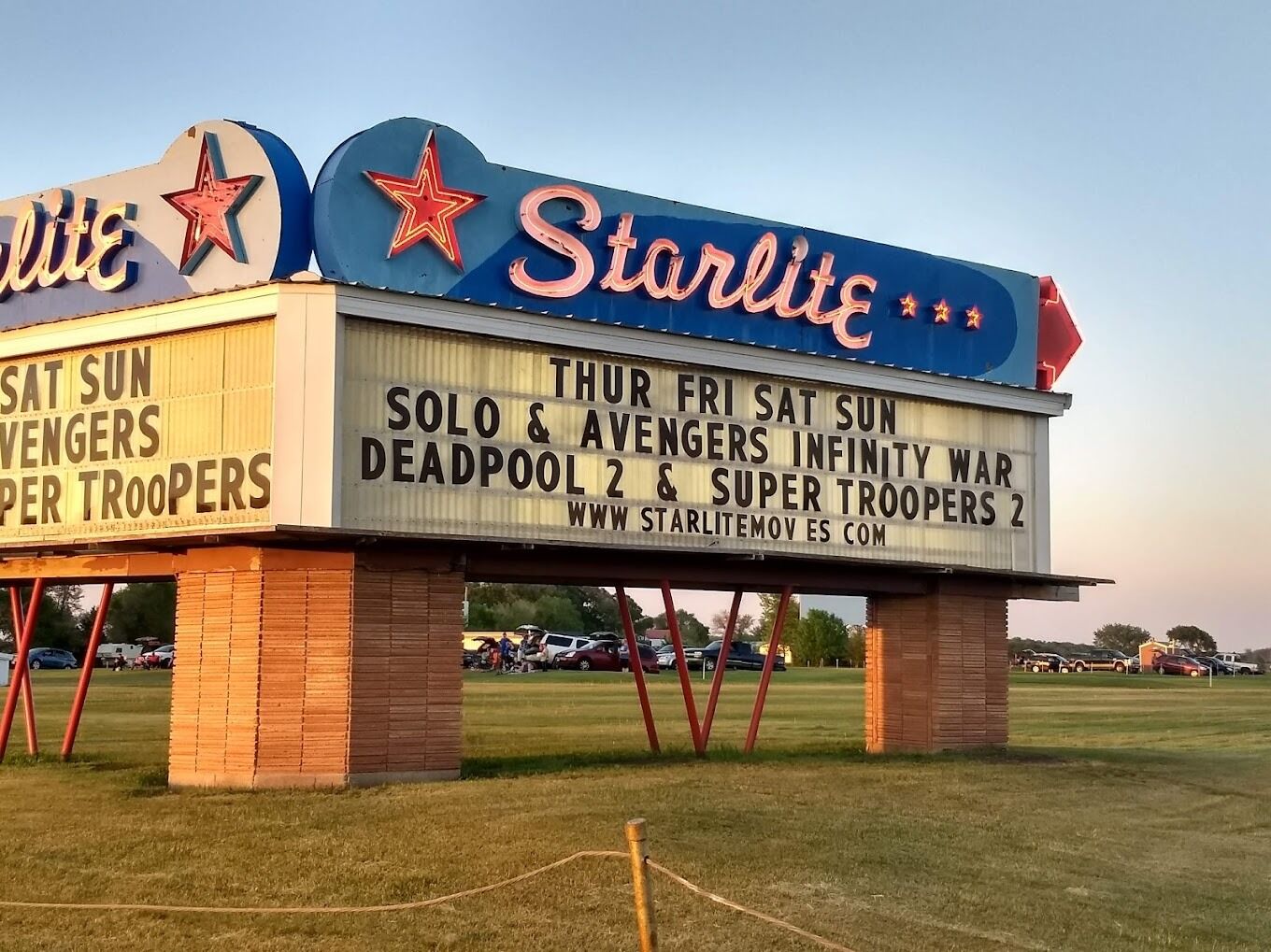 Picture of Starlite Drive-In Theater