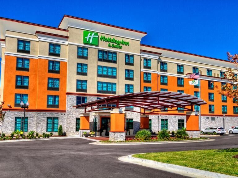 Picture of Holiday Inn & Suites Tupelo North