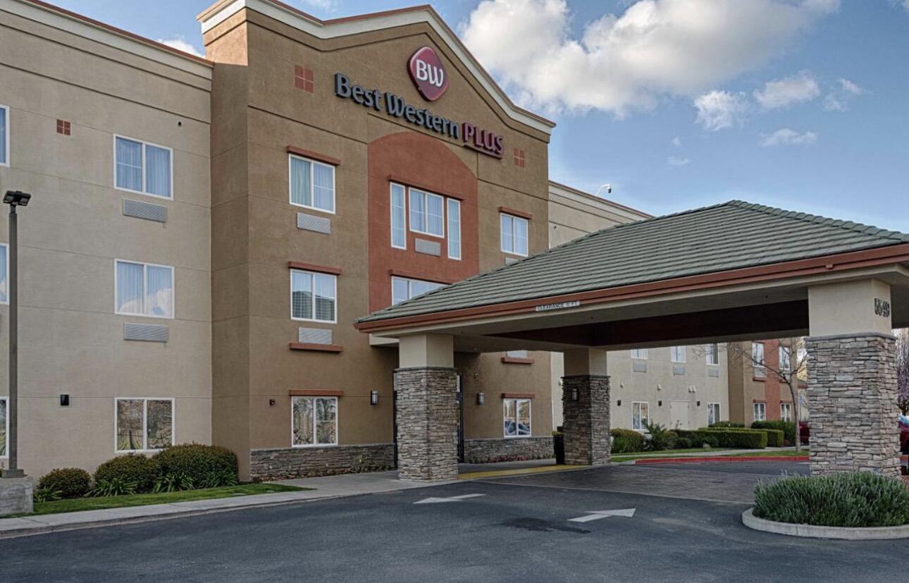 Picture of Best Western Plus Delta Inn&Suites