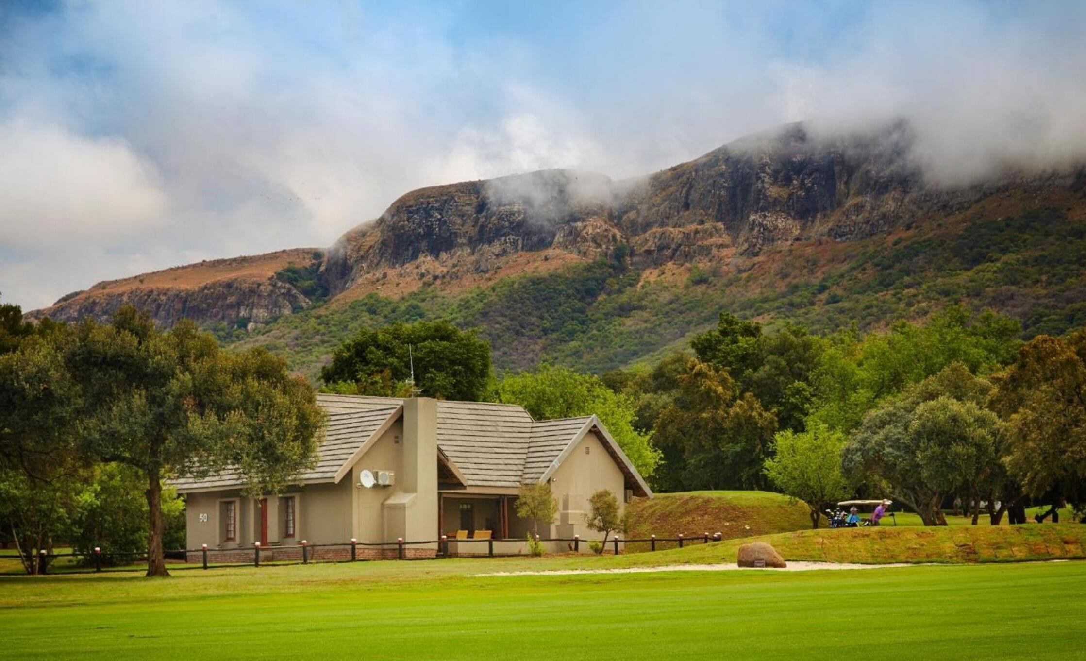 Picture of First Group Magalies Park