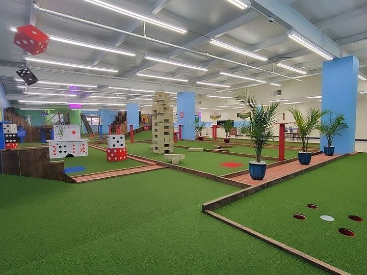 Picture of Tap That Indoor Mini Golf