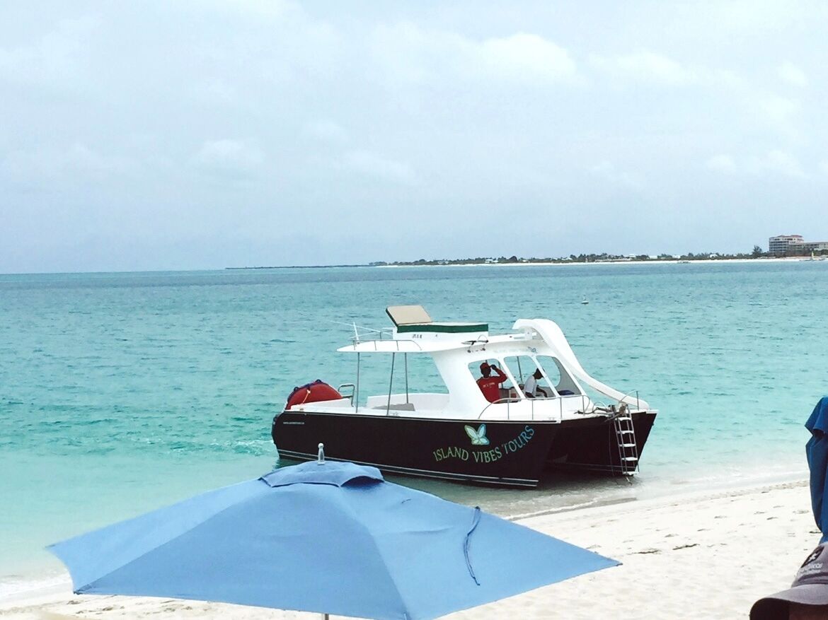 Picture of Island Vibes Tours