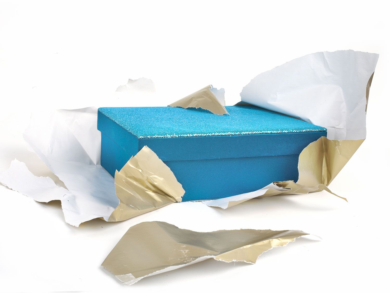 blue box graphic gift wedding registry opened in response to bed bath and beyond bankruptcy