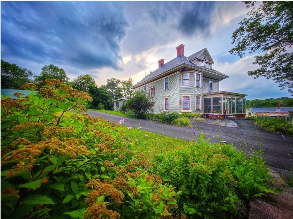 Picture of Guilford Bed and Breakfast