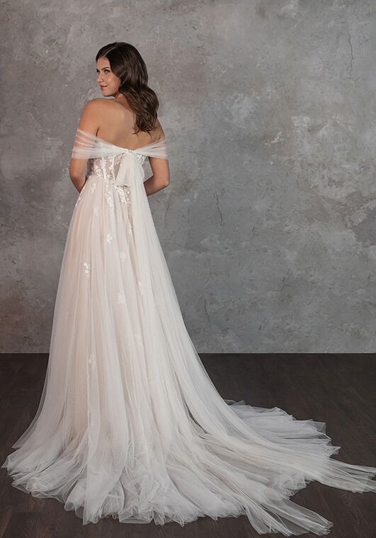 Essense of Australia D4286 A-Line Wedding Dress - 5