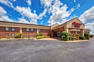 Picture of Hampton Inn by Hilton Clarksville