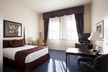 Picture of Hotel at Old Town