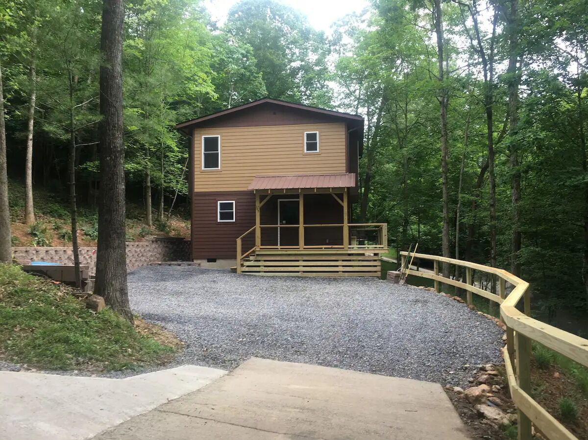 Picture of Fern - Brook Guest House/ Weaverville NC