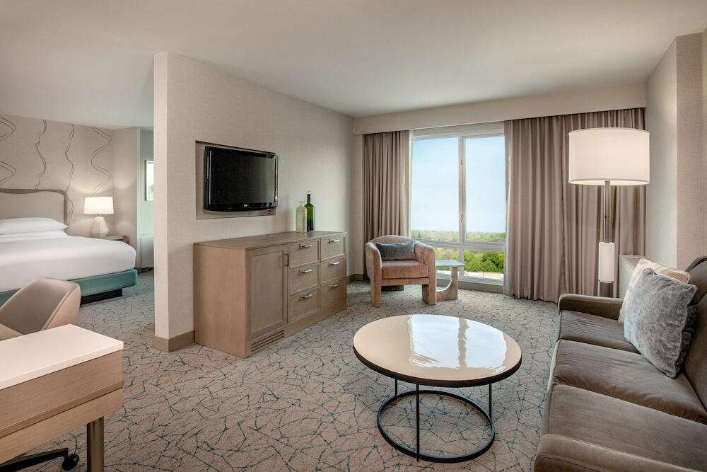 Picture of DoubleTree by Hilton Chicago - North Shore Conference Center
