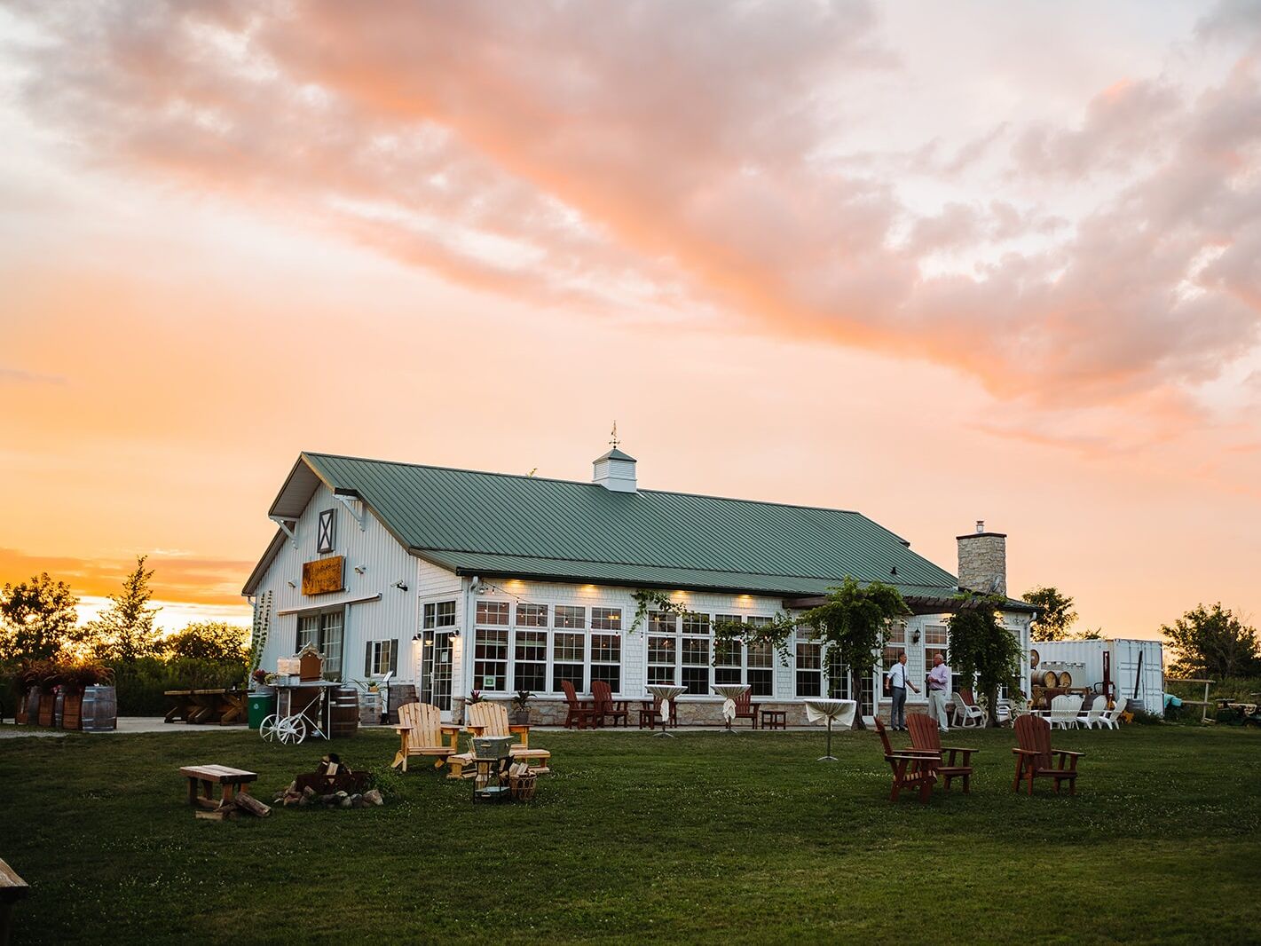 Picture of LedgeStone Vineyards