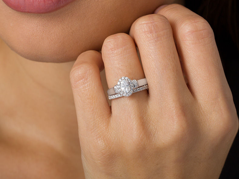 How to Wear an Engagement Ring & Wedding Band