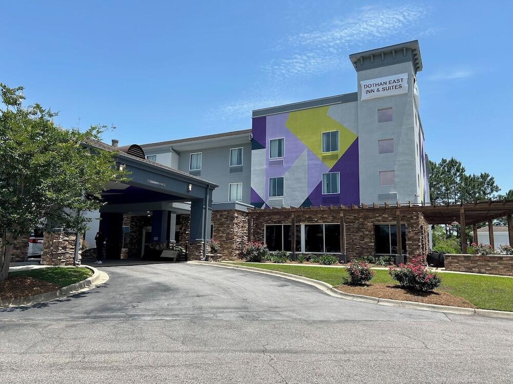 Picture of Dothan East Inn & Suites