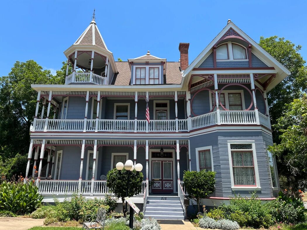 Picture of Ross Carroll Bennett House Bed & Breakfast