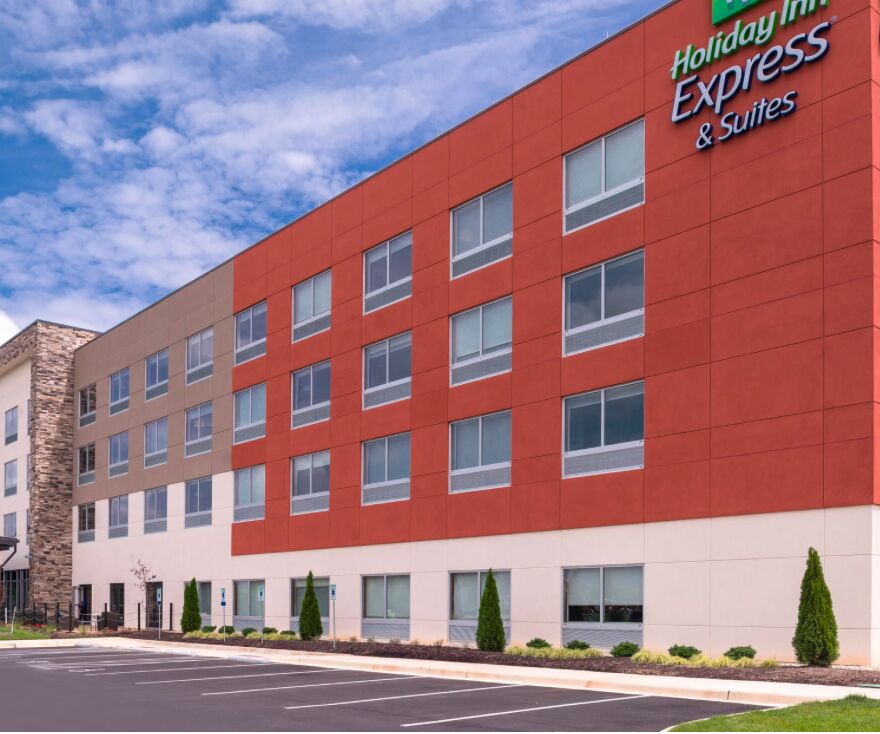 Picture of Holiday Inn Express & Suites