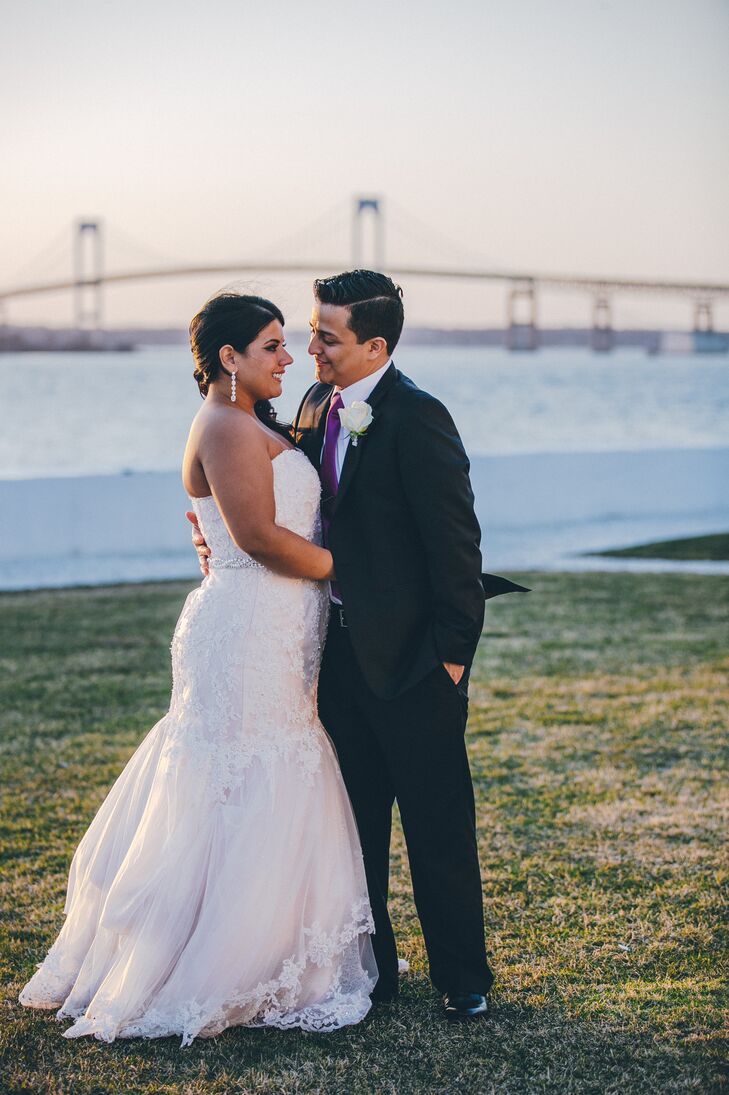 Jessica and Julio planned their wedding during an eight-month engagement.