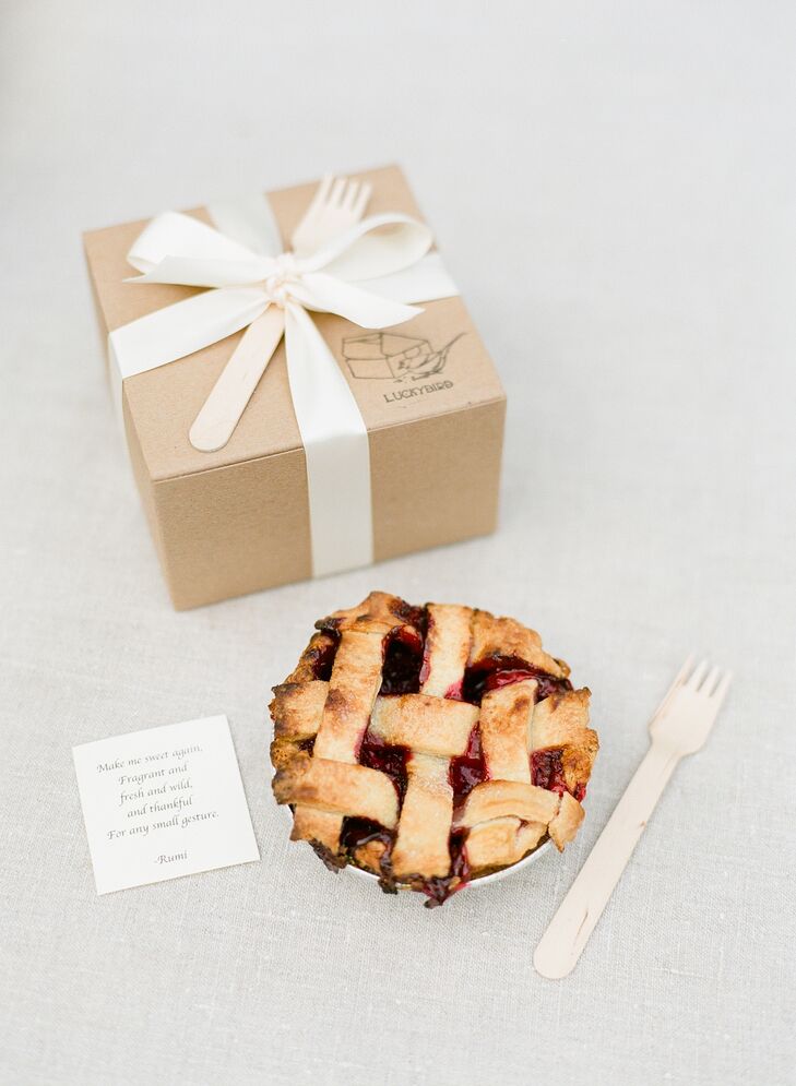 Guests left with adorable miniature pies, a ode to the harvest theme of Shavuot.