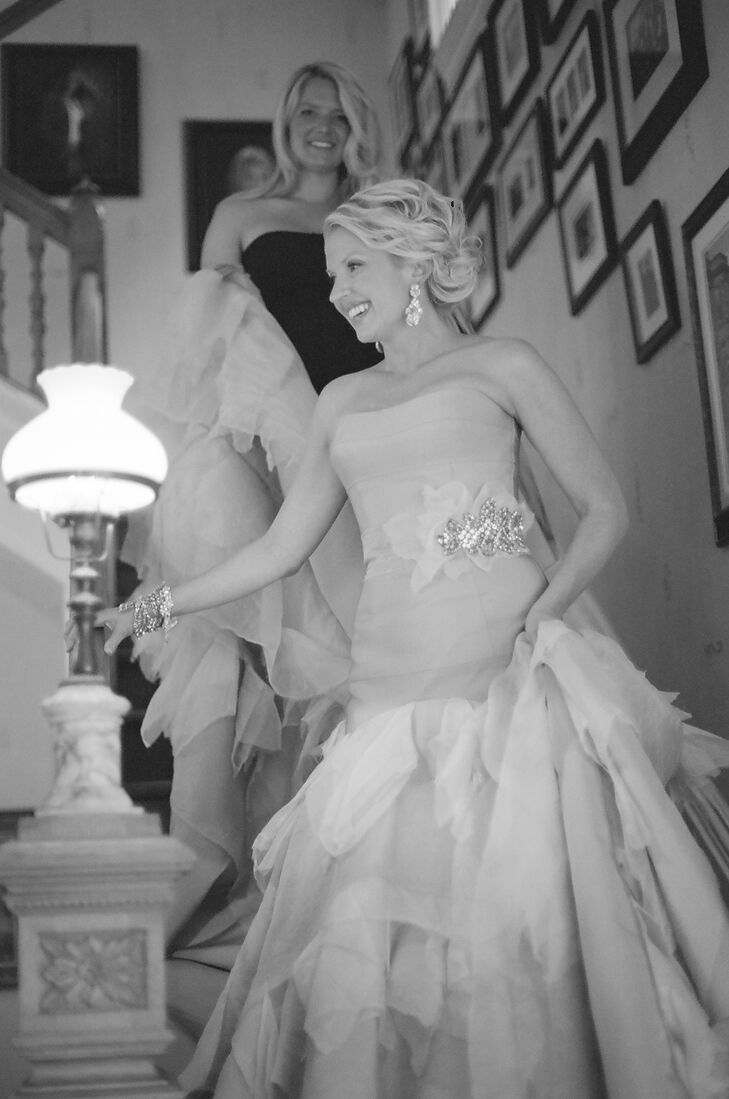 Jennifer made a grand descent down the stairs at the Saint Paul Hotel in St. Paul, Minnesota.