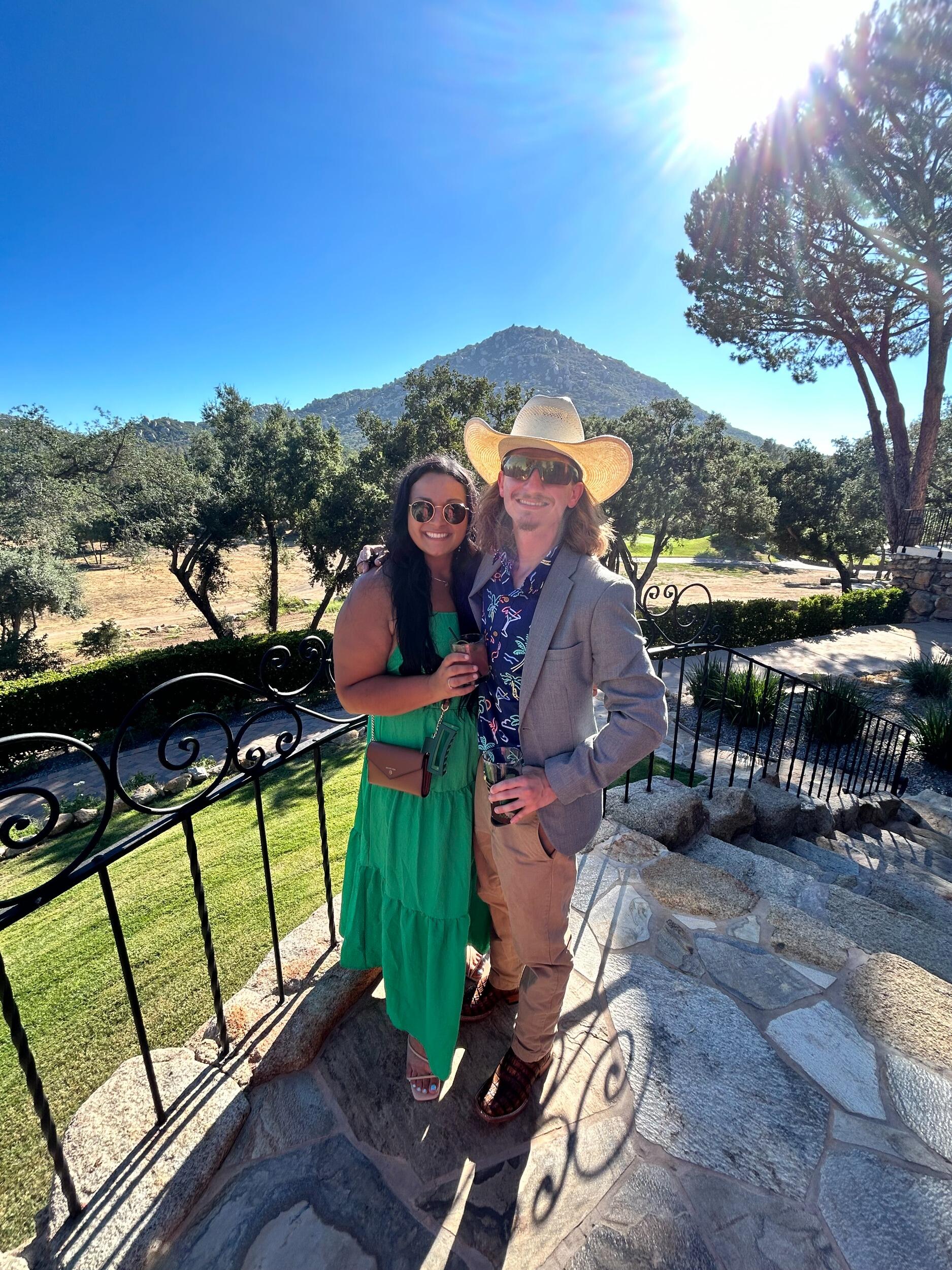 Lexi and Jax visited San Diego for a friends wedding!