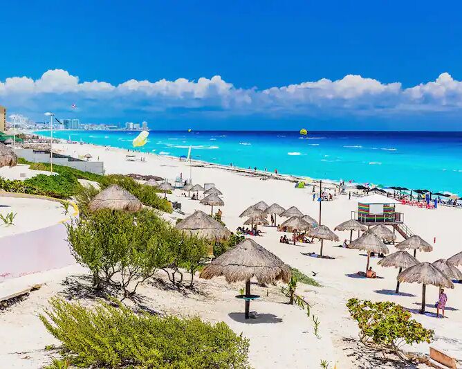 Picture of Playa Delfines