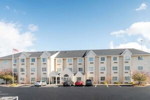 Picture of Microtel Inn & Suites by Wyndham North Canton