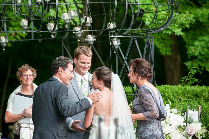 Bridal Processional at Lord Thompson Manor