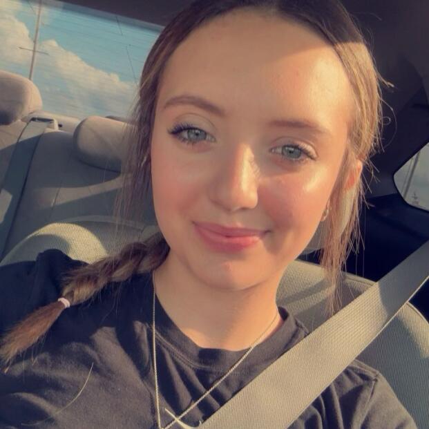 Elaina Downs 