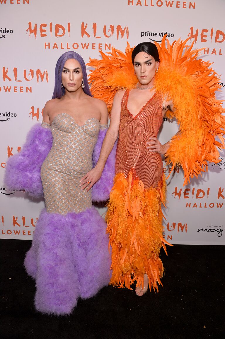 Benito Skinner and Terrence O'Connor as Kylie and Kendall Jenner