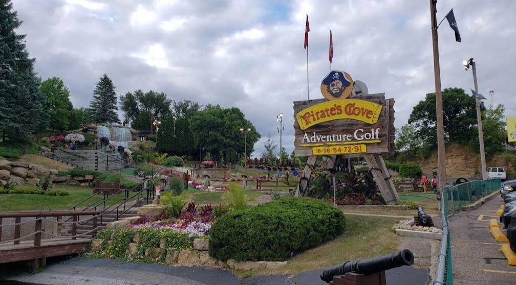 Picture of Pirate's Cove Adventure Golf