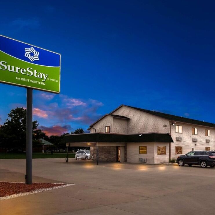 Picture of SureStay Hotel by Best Western Manchester