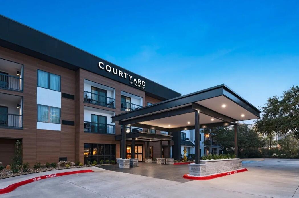 Picture of Courtyard by Marriott Houston The Woodlands