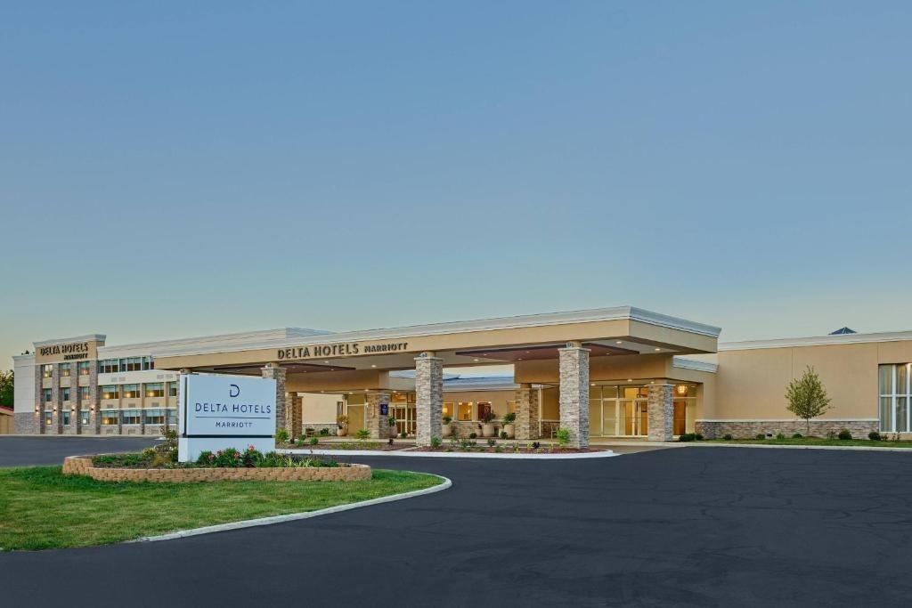 Picture of Delta Hotels Chicago Willowbrook