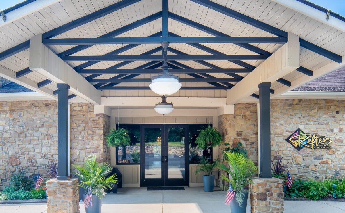 Picture of The Seasons Lodge