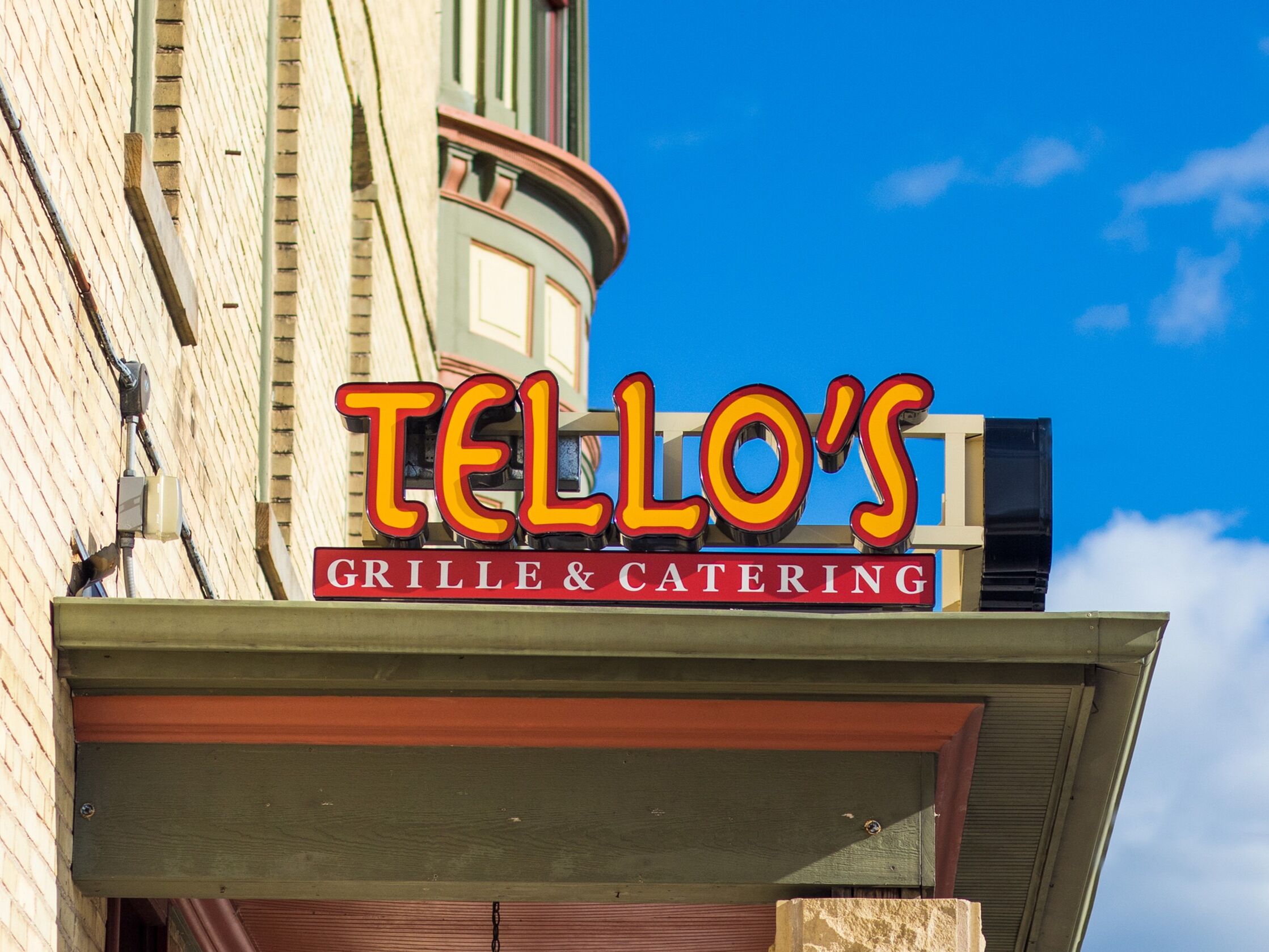 Picture of Tellos Grill & Cafe