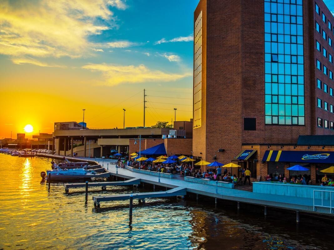 Picture of Oshkosh Marriott Waterfront Hotel & Convention Center