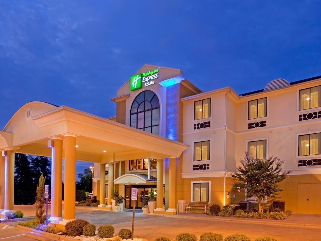 Picture of Holiday Inn Express Hotel & Suites Mount Pleasant Texas