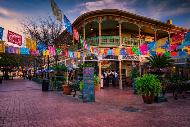Picture of El Mercado- Market Square