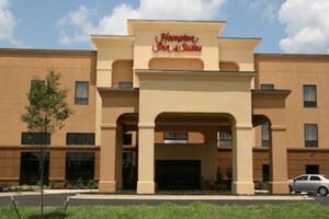 Picture of Hampton Inn & Suites West Point