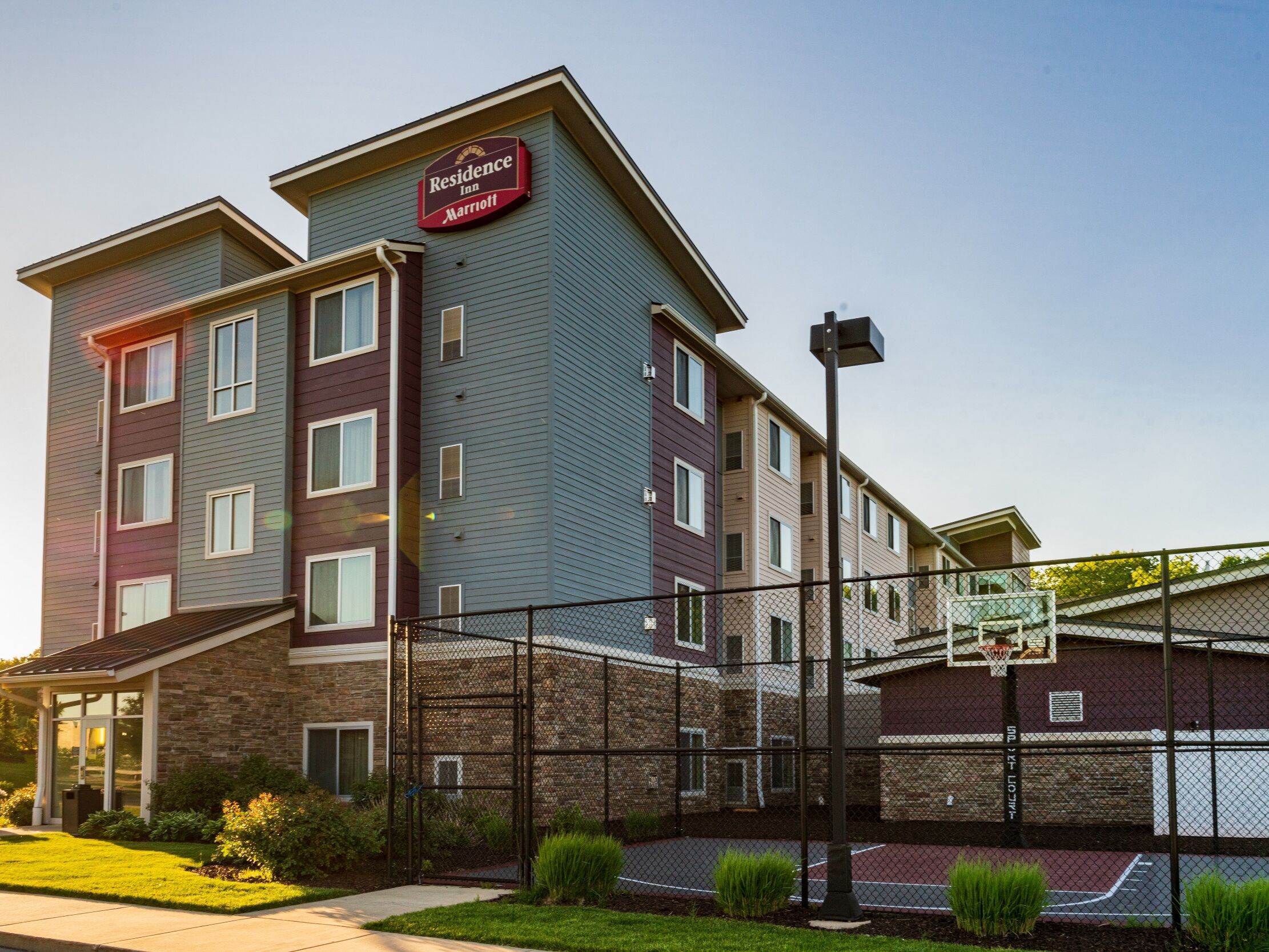 Picture of Residence Inn by Marriott Grand Rapids Airport