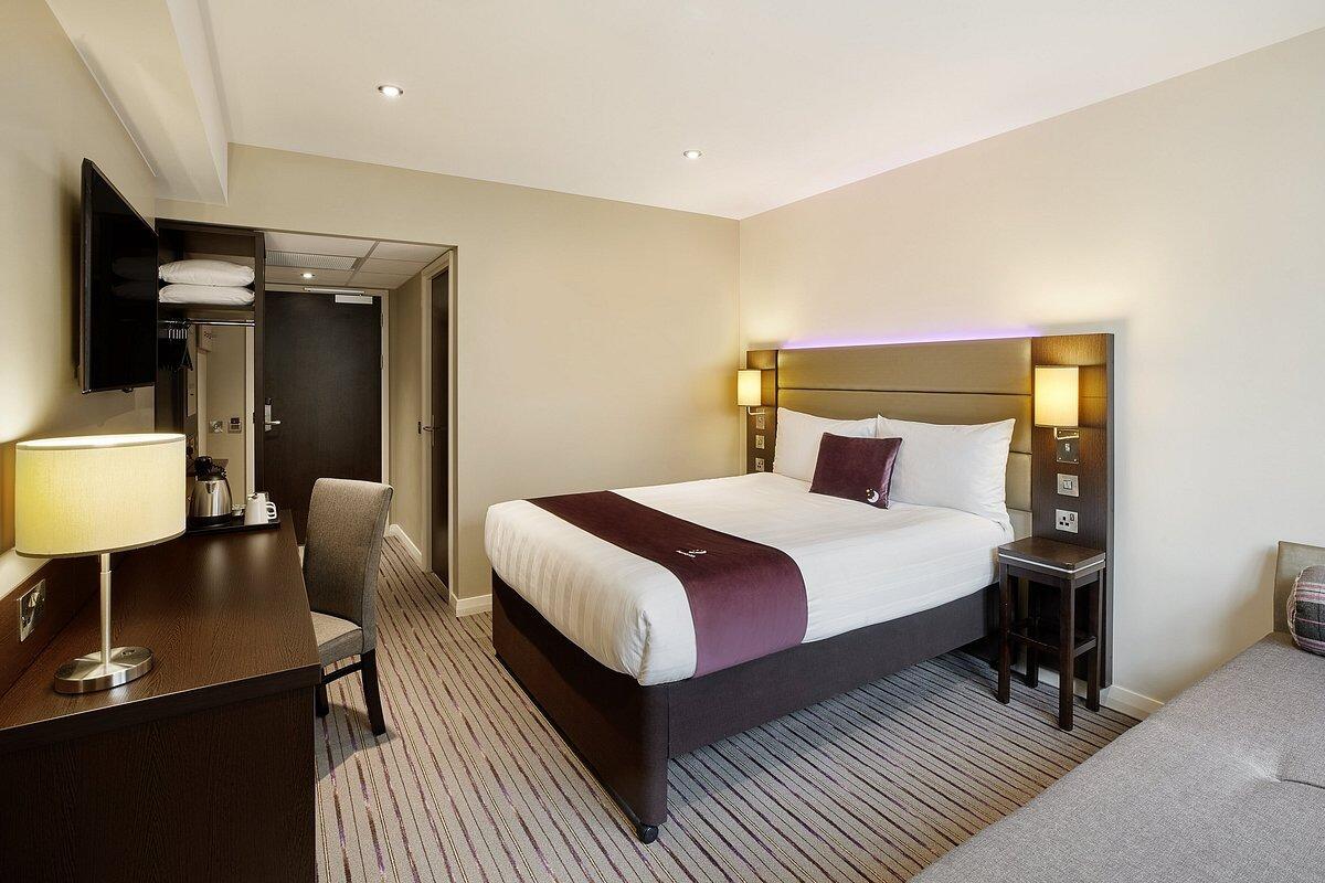 Picture of Premier Inn London Hammersmith (Shepherds Bush Road) hotel