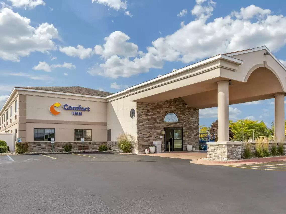 Picture of Comfort Inn Ludington near US-10
