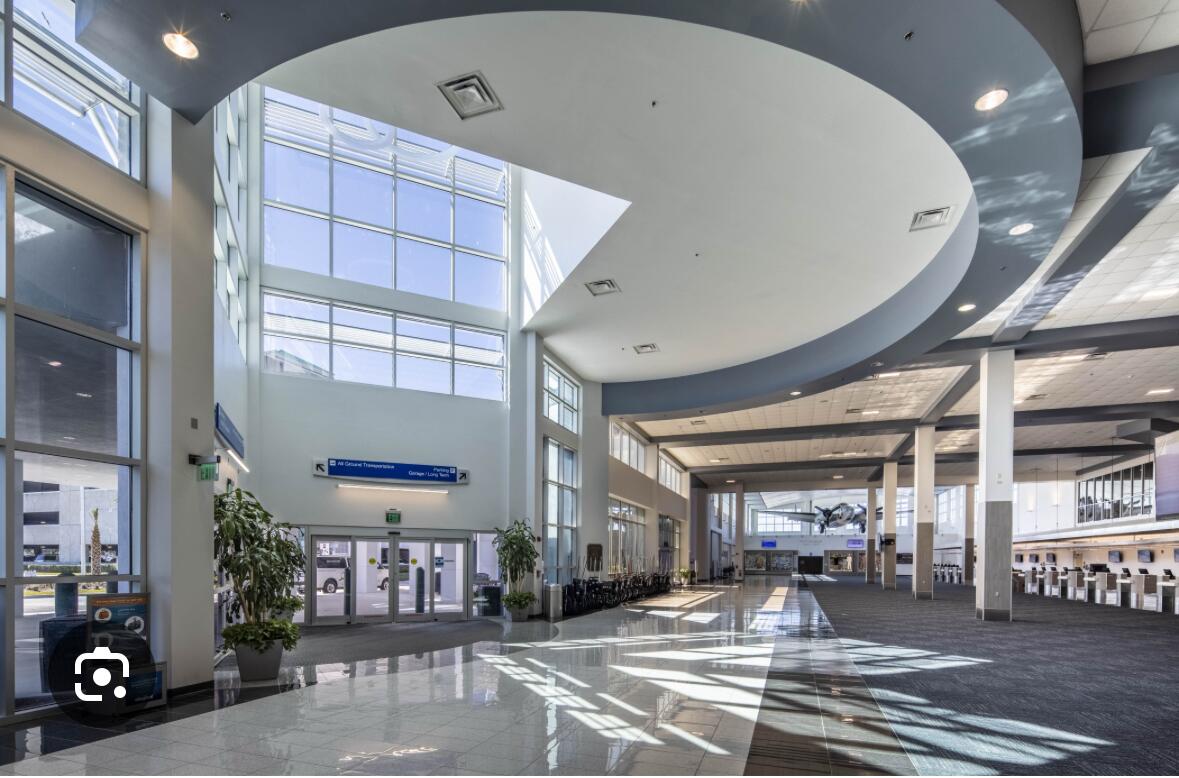 Picture of Orlando Sanford Int'l Airport (SFB)