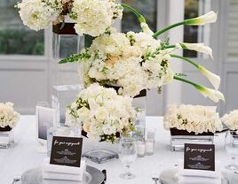 7 Unexpected Reception Centerpieces