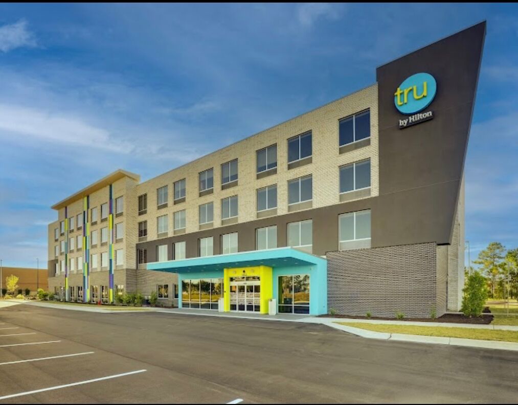 Picture of Tru by Hilton Leland Wilmington