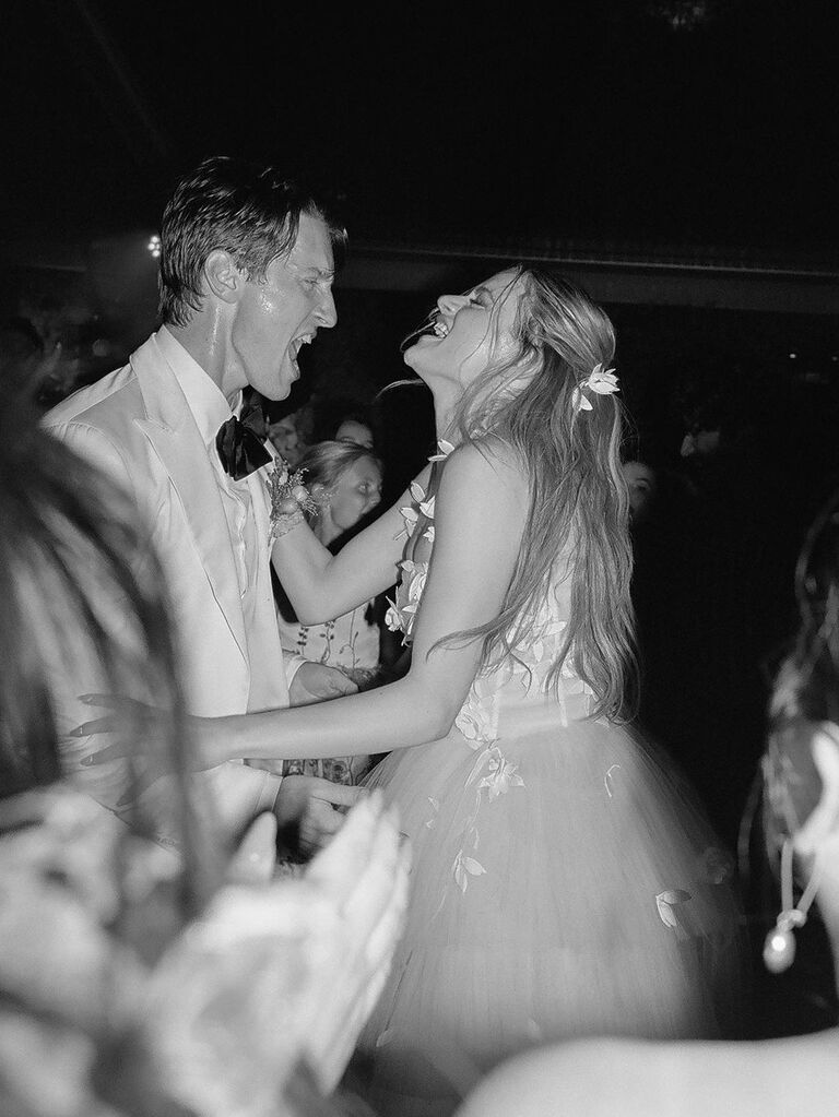 Joey King and Steven Piet's first dance
