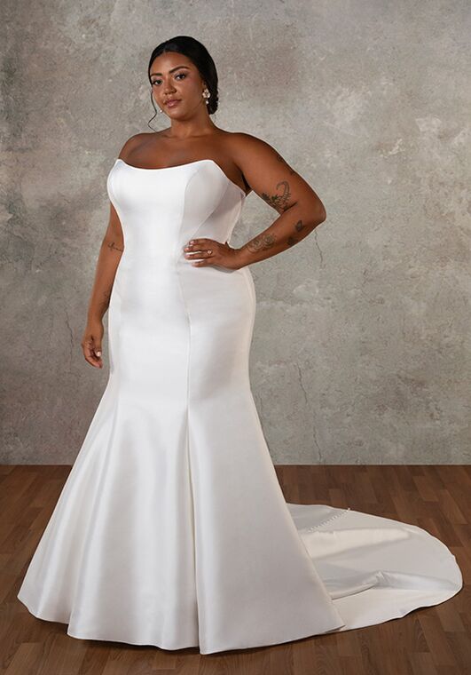 Essense of Australia D4257+ Fit-and-Flare Wedding Dress - 3